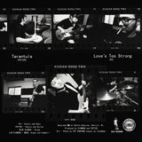 Bantam Rooster - 'Tarantula' b/w 'Love's Too Strong' 7"